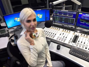 Liezel van der Westhuizen is an experienced television and radio presenter, burnout business coach and certified hypnotherapist who has built a career communicating wellness, resilience and performance insights to audiences across South Africa. Through her media work and coaching, she translates complex ideas around health, mental fitness and burnout prevention into practical strategies that individuals, leaders and teams can apply in their daily lives.