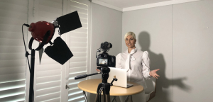 Liezel van der Westhuizen is an emcee, keynote speaker and television and radio presenter who now also works as a burnout business coach helping leaders and teams build mental fitness and sustainable high performance.