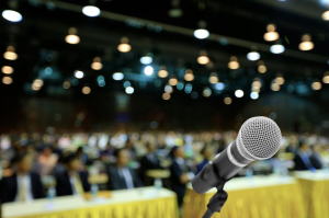 How a Great MC Transforms Corporate Events (And Why Yours Needs One)